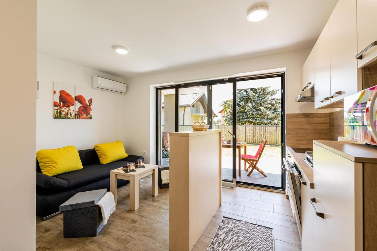 Apartmaji Banonia Verzej Bagian luar foto