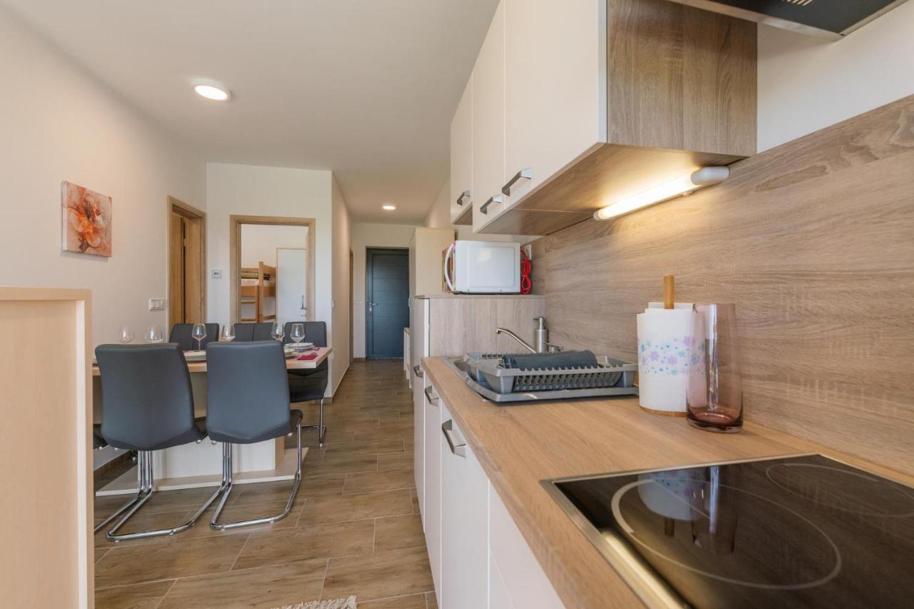 Apartmaji Banonia Verzej Bagian luar foto